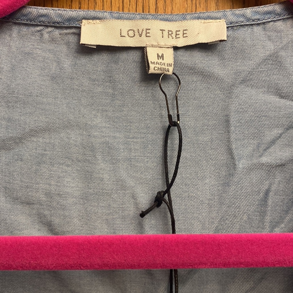 Nwt vest - Picture 2 of 4